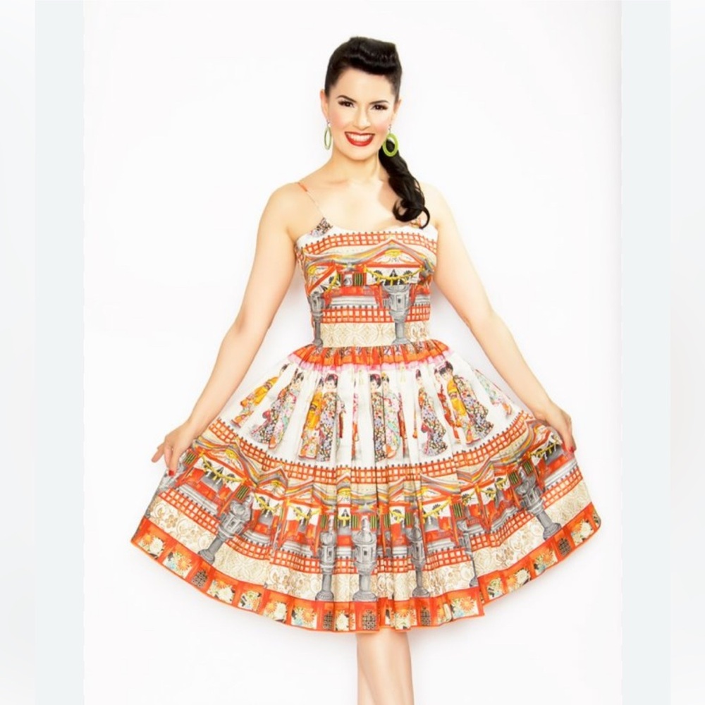 Bernie Dexter RARE geisha print strappy sundress. Small